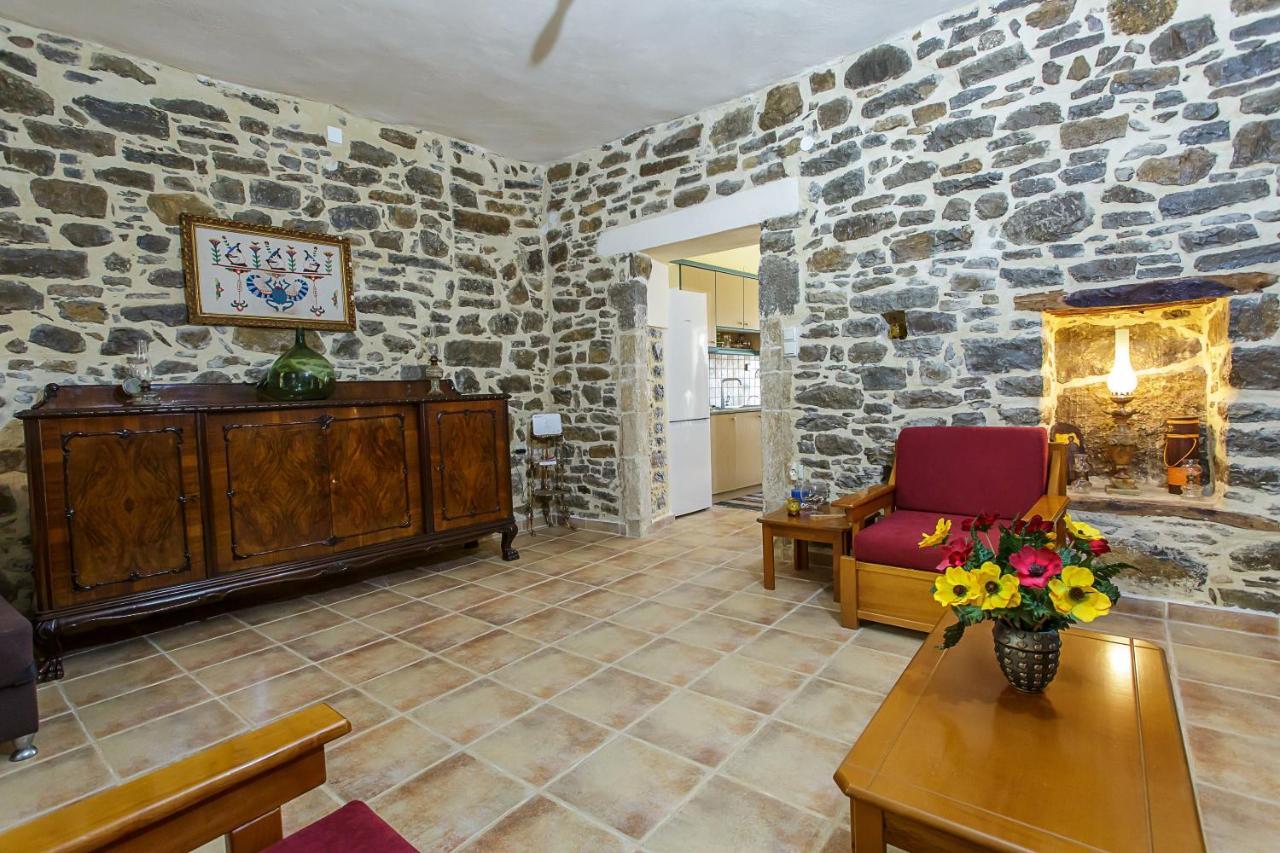 Villa Vienna Kato Viannos Esterno foto